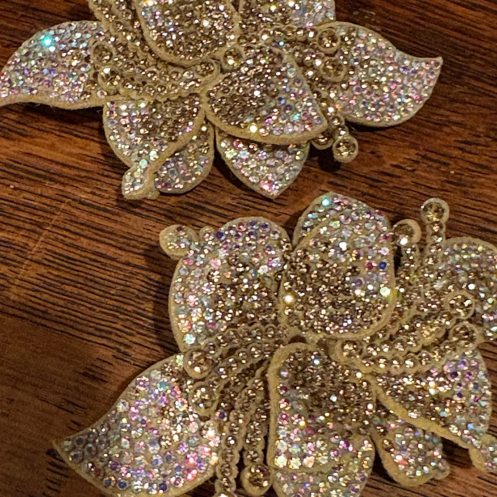 Gold Rhinestone Shoe Clips 3” - Picture 3 of 9